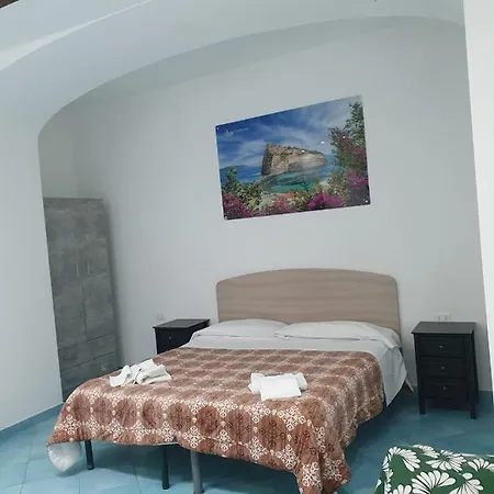 Mareluna Ischia Lägenhetshotell *