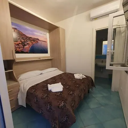 Mareluna Ischia Lägenhetshotell