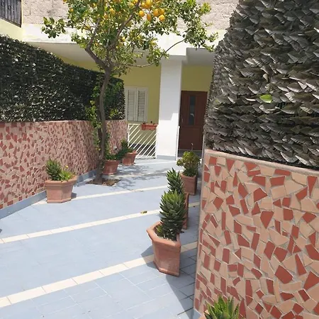 Mareluna Ischia Lägenhetshotell