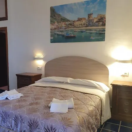 Mareluna Ischia * Forio di Ischia