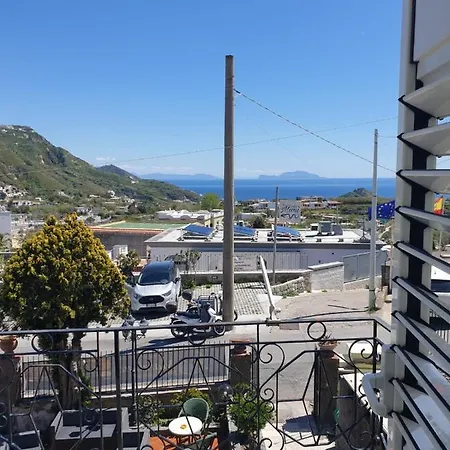 Mareluna Ischia * Forio di Ischia